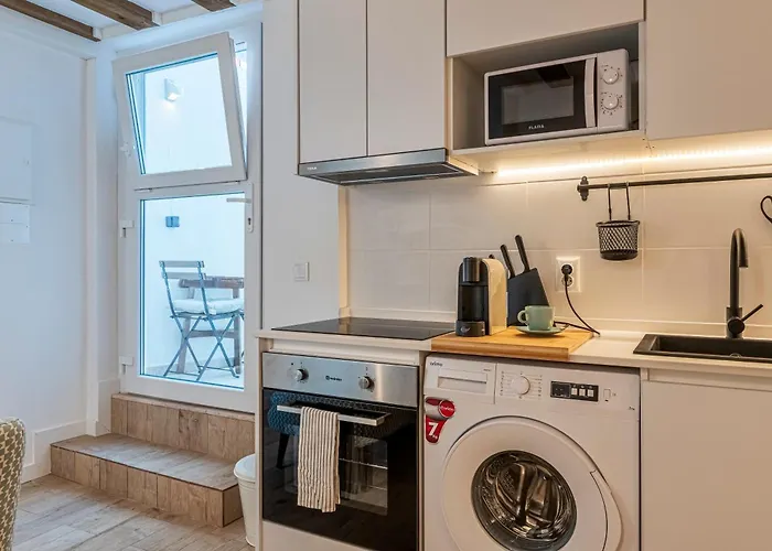Chalet Marias - Parede Beach Apartments